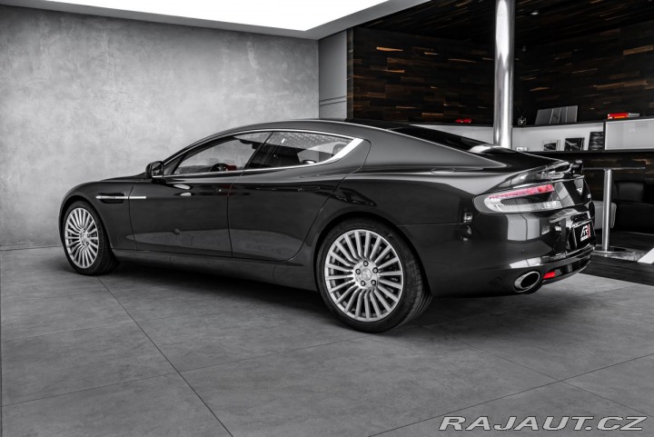 Aston Martin Rapide 2013