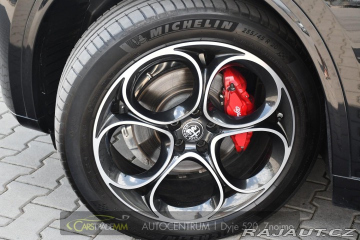 Alfa Romeo Stelvio 2.0T 16V 206kW VELOCE AT8 2024