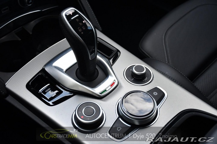 Alfa Romeo Stelvio 2.0T 16V 206kW VELOCE AT8 2024