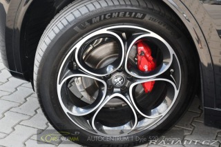 Alfa Romeo Stelvio 2.0T 16V 206kW VELOCE AT8 2024