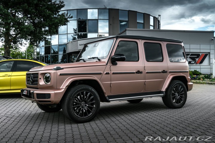Mercedes-Benz G  2025