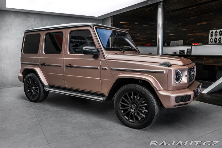 Mercedes-Benz G  2025