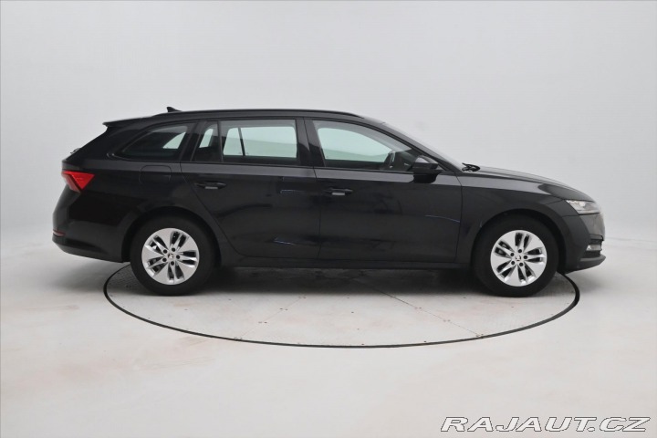 Škoda Octavia 1,0 TSI 81kW M-HEV DSG Zá 2021