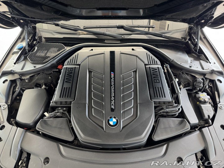 BMW 7 M760 Li xDrive*Nový Motor 2017