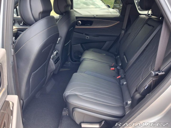 Jaecoo Ostatní modely 8 Exclusive 1.5TGDI PHEV AW 2026