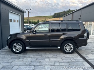 Mitsubishi Pajero 3,2 DI-D 190PS Instyle-7 2018