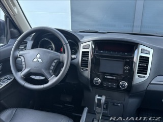 Mitsubishi Pajero 3,2 DI-D 190PS Instyle-7 2018