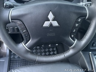 Mitsubishi Pajero 3,2 DI-D 190PS Instyle-7 2018