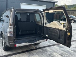 Mitsubishi Pajero 3,2 DI-D 190PS Instyle-7 2018