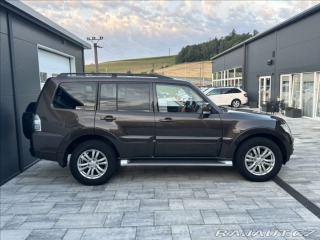 Mitsubishi Pajero 3,2 DI-D 190PS Instyle-7 2018