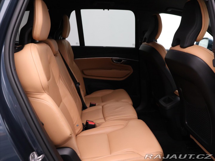 Volvo XC90 2,0 B5 173kW AWD Plus Bri 2024