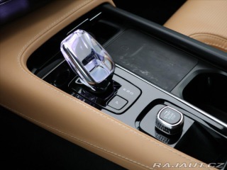 Volvo XC90 2,0 B5 173kW AWD Plus Bri 2024