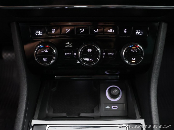 Škoda Superb 1,5 TSI 110kW L&K DSG 2022