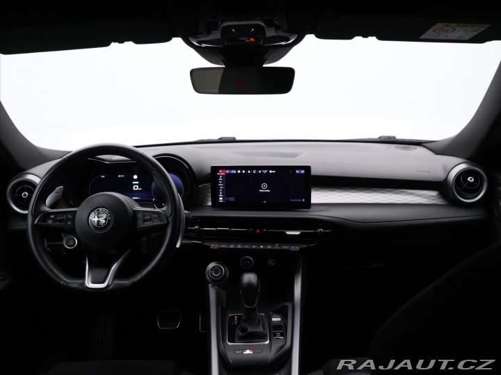 Alfa Romeo Tonale 1,5 117kW LED CZ DPH 2023