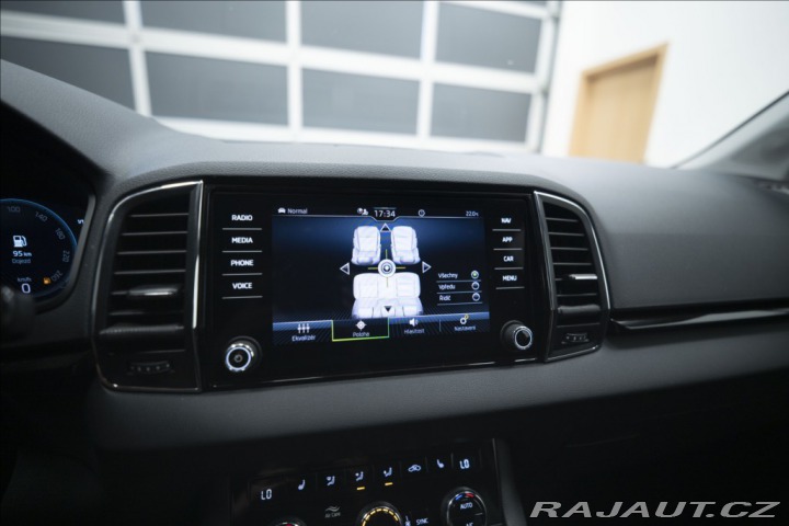Škoda Karoq 2,0 TDI DSG 4x4 NAVI KAME 2022