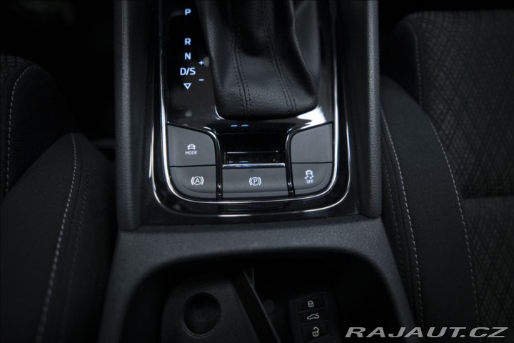 Škoda Karoq 2,0 TDI DSG 4x4 NAVI KAME 2022