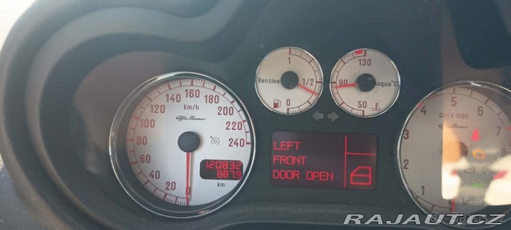 Alfa Romeo GT 1,8   Twin Spark 1800
