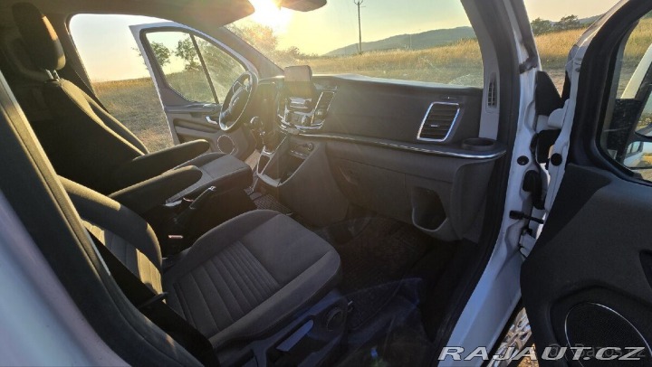 Ford Tourneo Custom 2,0 L2 prodloužený 2019