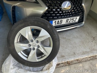 Lexus Ostatní modely UX 250h 2,0 hybrid .E-CVT 2024