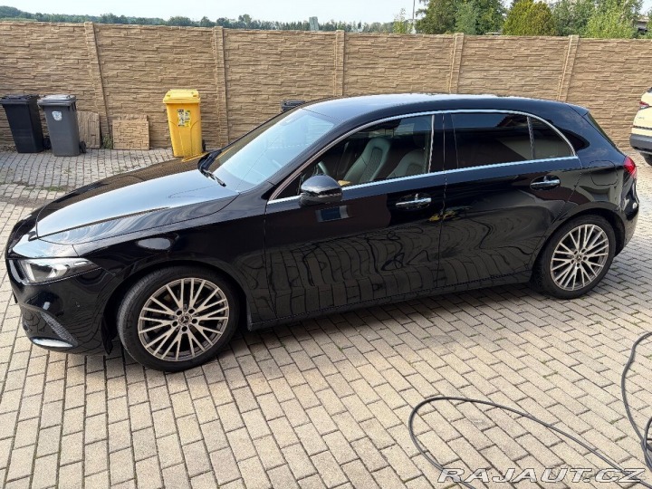 Mercedes-Benz A A180d originál 5let záruk 2022