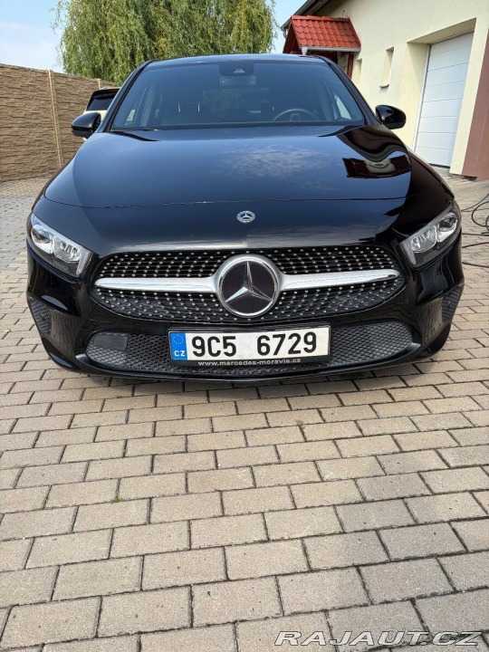Mercedes-Benz A A180d originál 5let záruk 2022