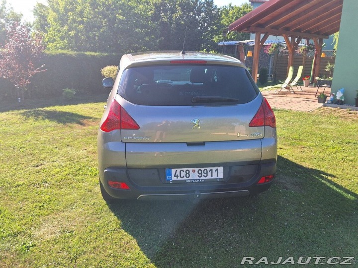 Peugeot 3008 1,6 M0VG - servisováno 1800