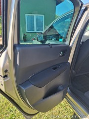 Peugeot 3008 1,6 M0VG - servisováno 1800
