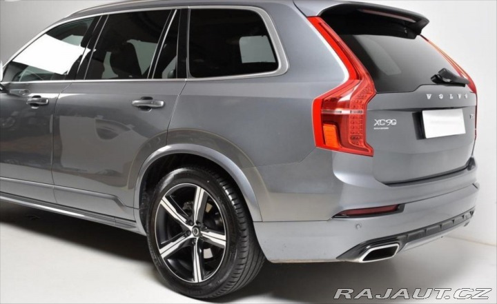 Volvo XC90 R-Design AWD Vzduch Bower 2019