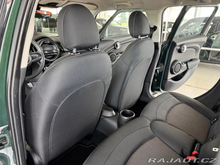 Mini Cooper 1,5T 100kW*VyhřívanáSedad 2016
