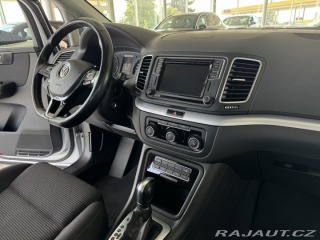 Volkswagen Sharan 2,0TDI 110kW*DSG*Tažné*DP 2017