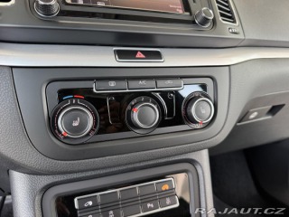 Volkswagen Sharan 2,0TDI 110kW*DSG*Tažné*DP 2017