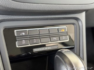 Volkswagen Sharan 2,0TDI 110kW*DSG*Tažné*DP 2017
