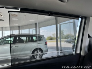 Volkswagen Sharan 2,0TDI 110kW*DSG*Tažné*DP 2017