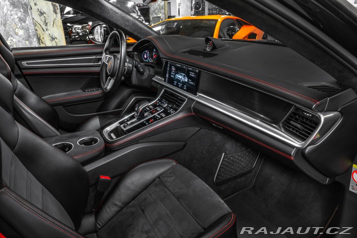 Porsche Panamera GTS PDLS+/BOSE/HUD/PASM/P 2018