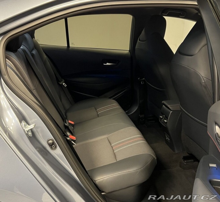 Toyota Corolla 1.8 Hybrid AT GR SPORT DY 2025