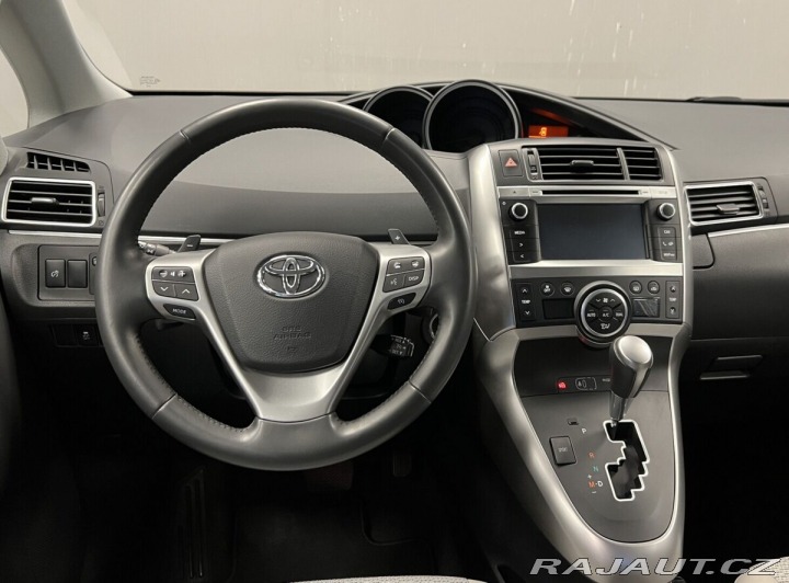 Toyota Verso 2.2 AT STYLE D-CAT 7míst 2014