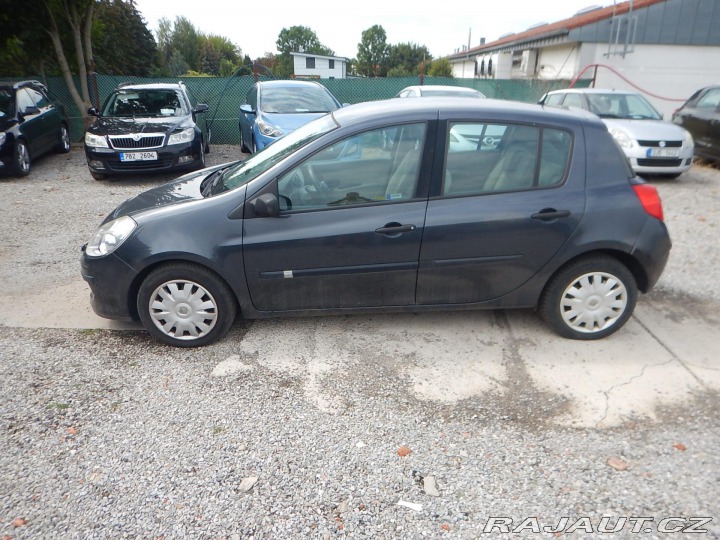 Renault Clio 1.4i, 72 kW, KLIMA 2006