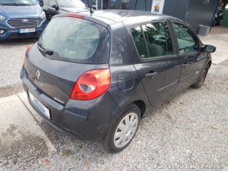Renault Clio 1.4i, 72 kW, KLIMA 2006