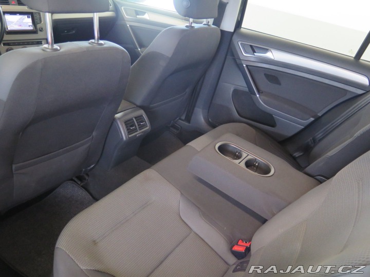 Volkswagen Golf 1.4TSI,klima,navi,senzory 2014
