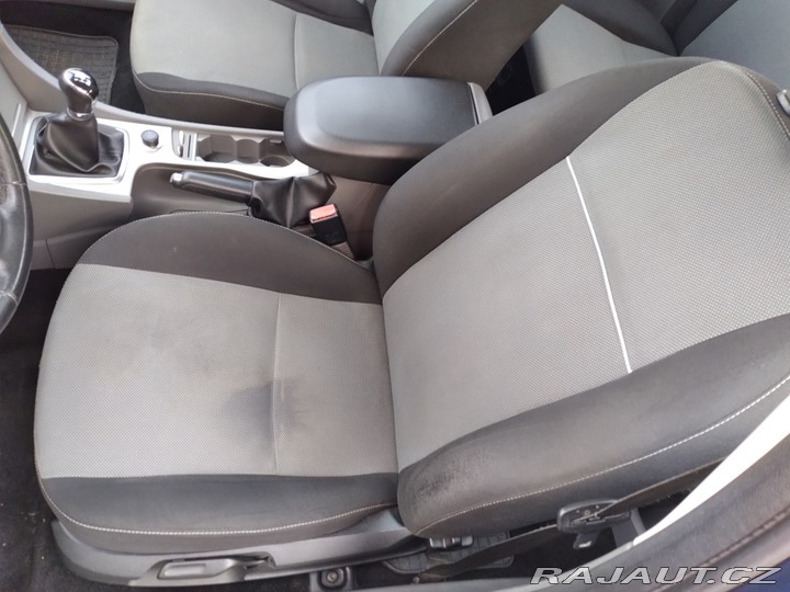 Ford Focus combi 1.6 16V AC,ČR 2010