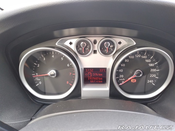 Ford Focus combi 1.6 16V AC,ČR 2010