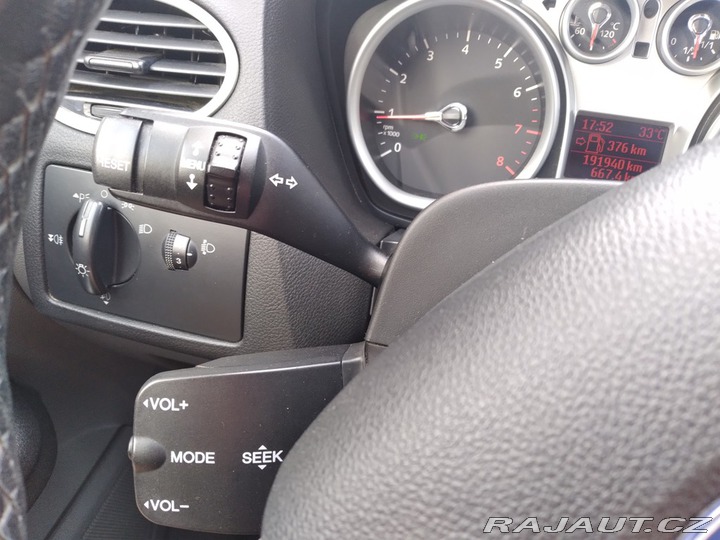 Ford Focus combi 1.6 16V AC,ČR 2010