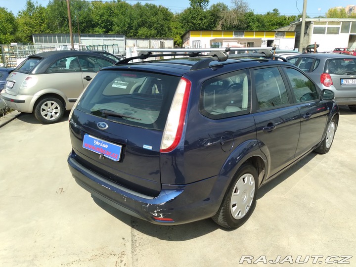 Ford Focus combi 1.6 16V AC,ČR 2010