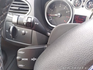Ford Focus combi 1.6 16V AC,ČR 2010