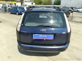 Ford Focus combi 1.6 16V AC,ČR 2010