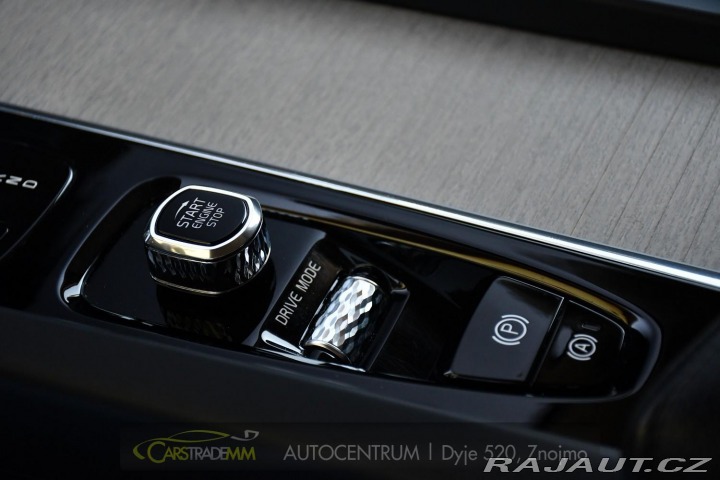Volvo XC60 B4 INSCRIPTION AWD 2020