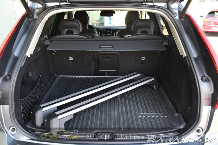 Volvo XC60 B4 INSCRIPTION AWD 2020