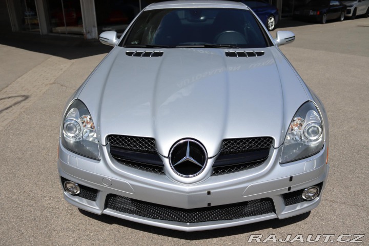 Mercedes-Benz SLK 55 AMG po slevě 50.000 Kč 2008