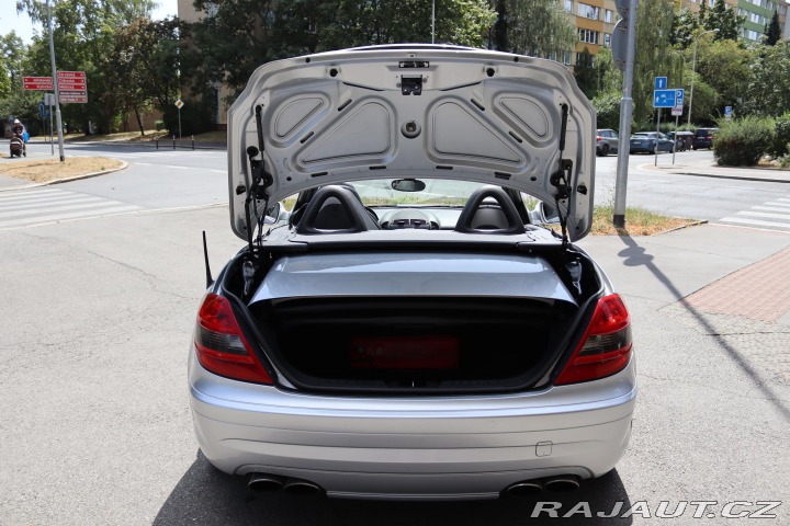Mercedes-Benz SLK 55 AMG po slevě 50.000 Kč 2008