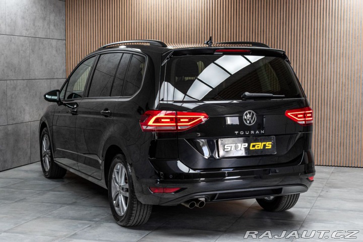Volkswagen Touran 2.0TDI DSG*TAŽNÉ*7.MÍST*Č 2024